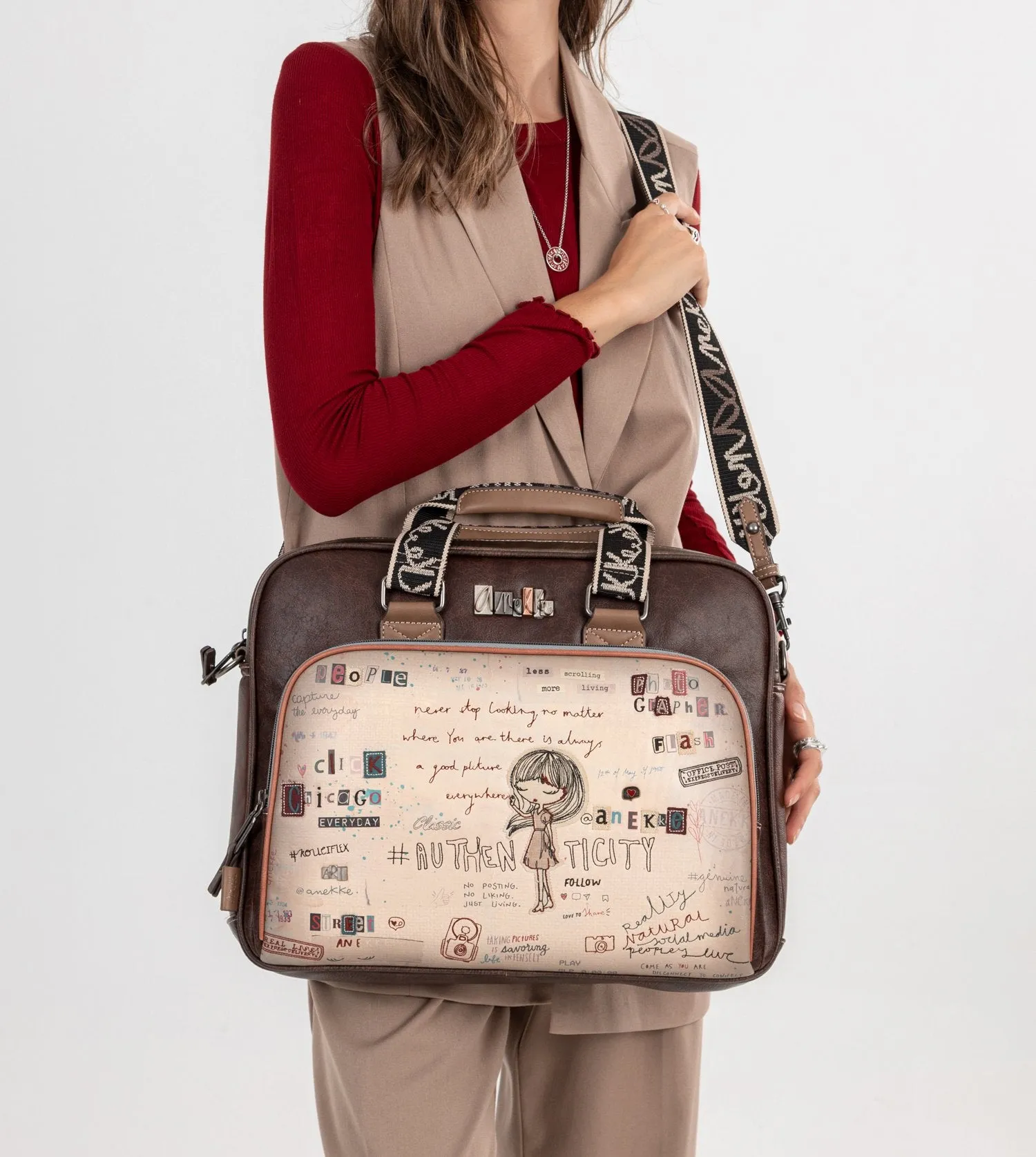 Authenticity briefcase
