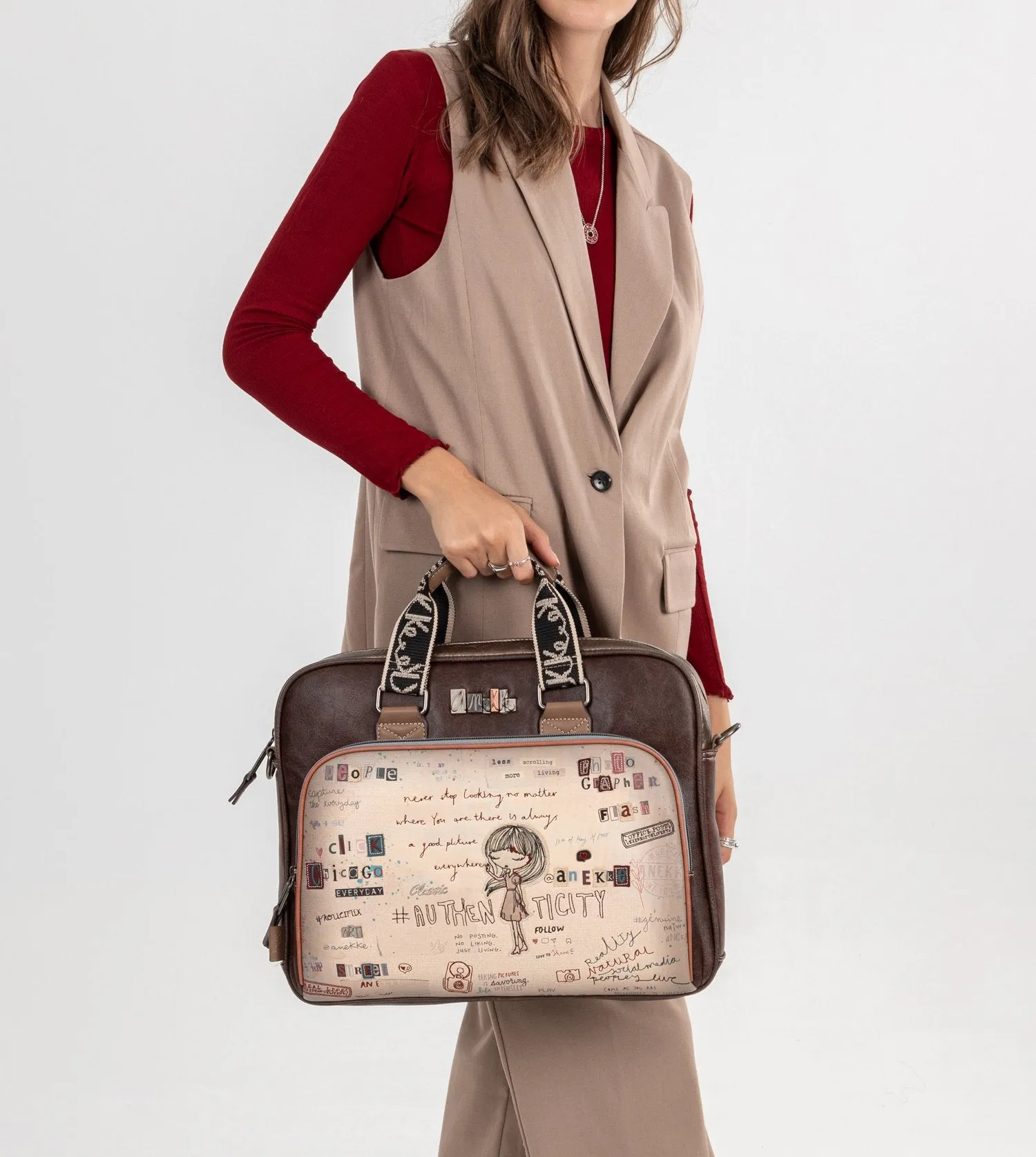 Authenticity briefcase