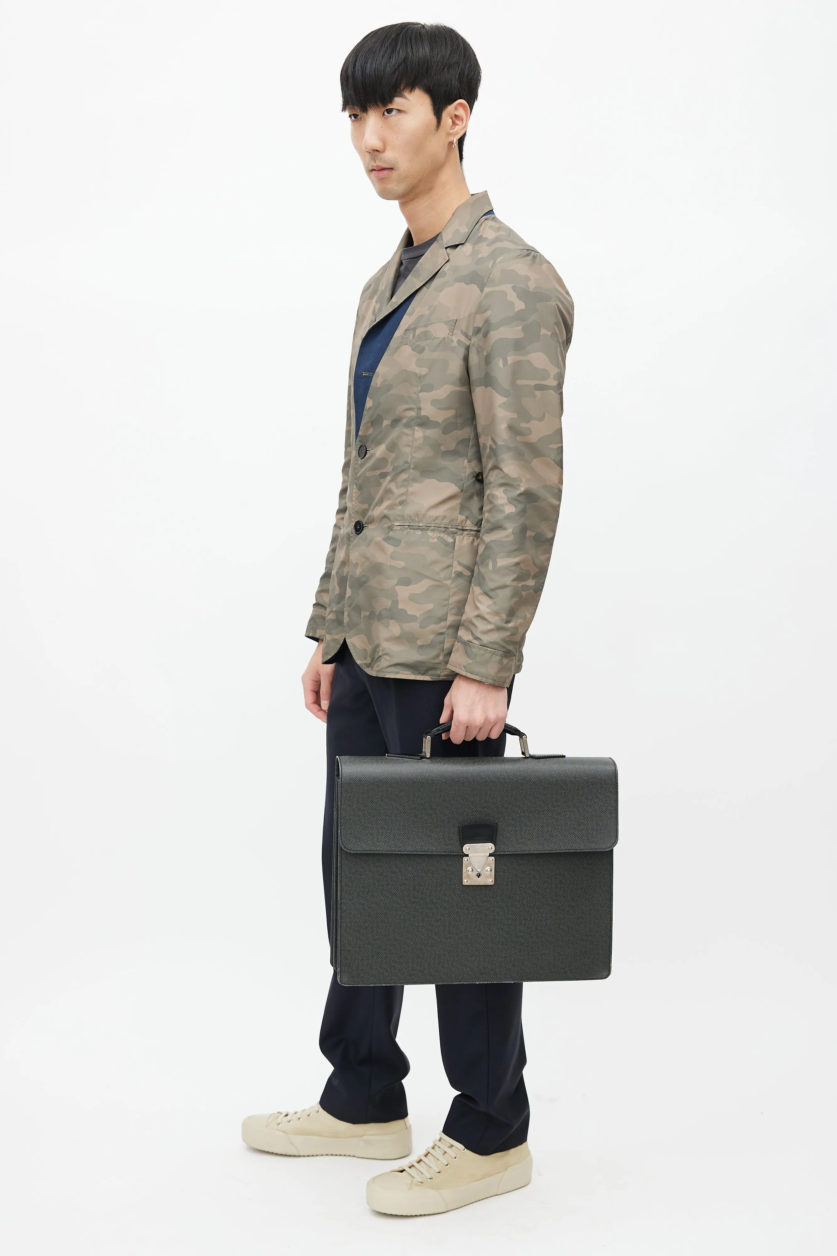Black Taiga Leather Briefcase
