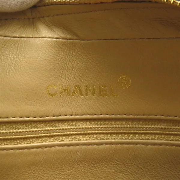 Chanel CC Matelasse Camera Bag  Leather Crossbody Bag in Excellent condition
