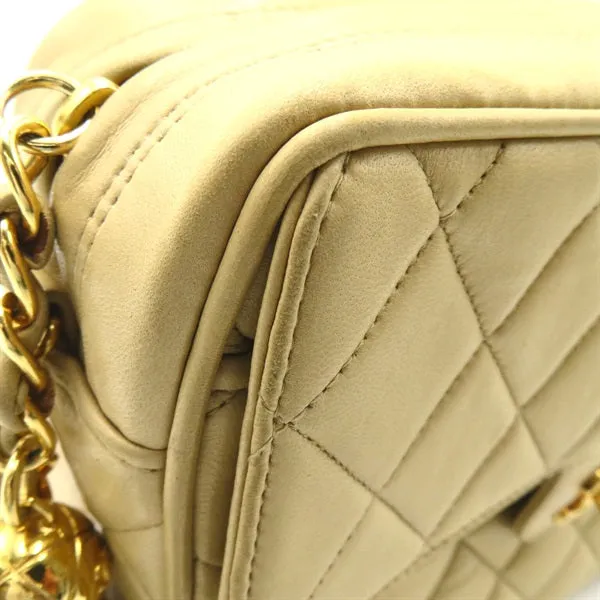 Chanel CC Matelasse Camera Bag  Leather Crossbody Bag in Excellent condition