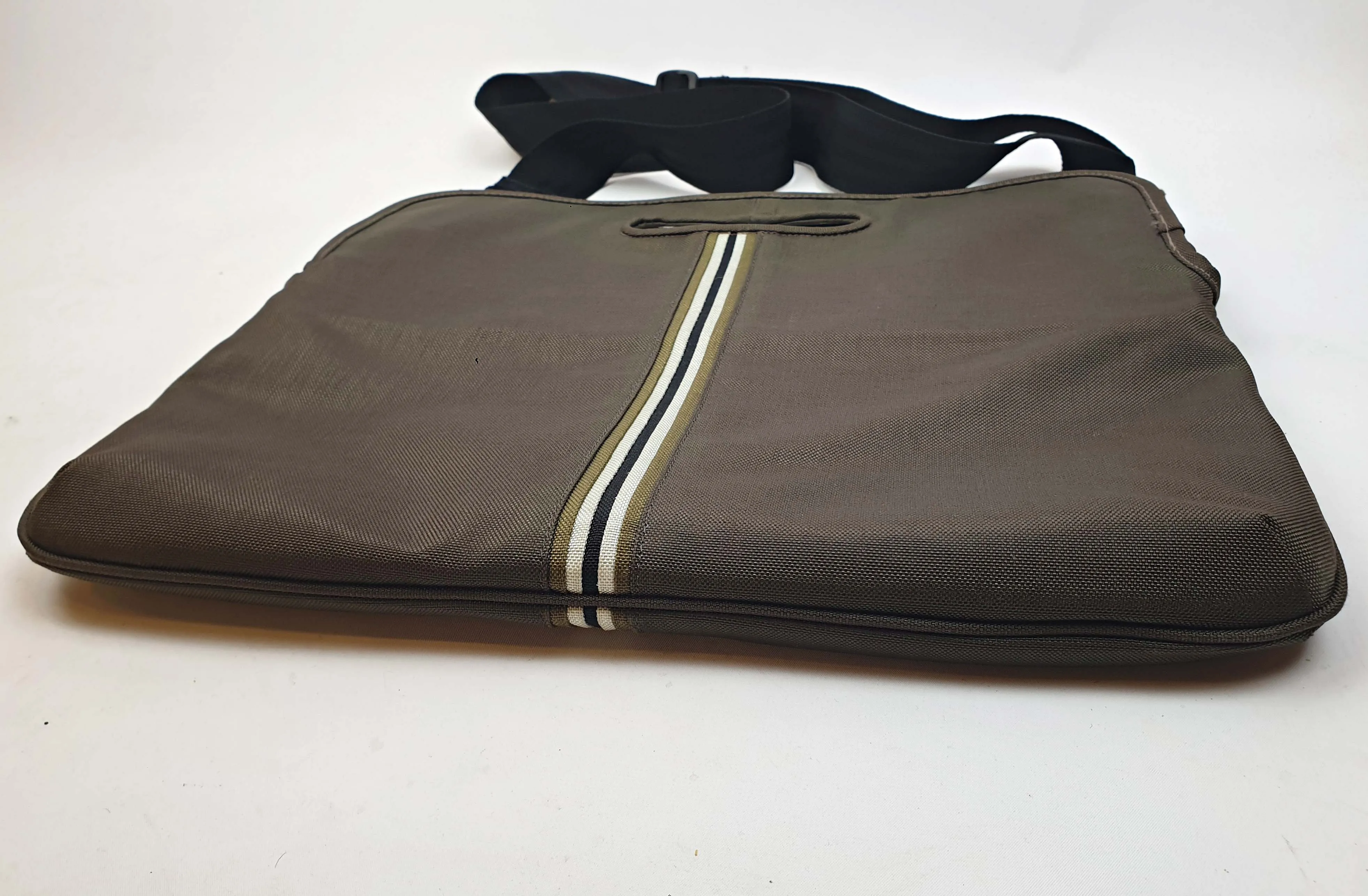 Crumpler brown laptop bag