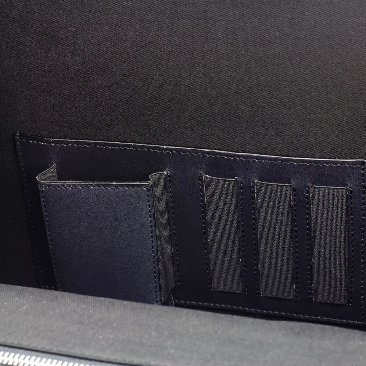 Gentleman briefcase