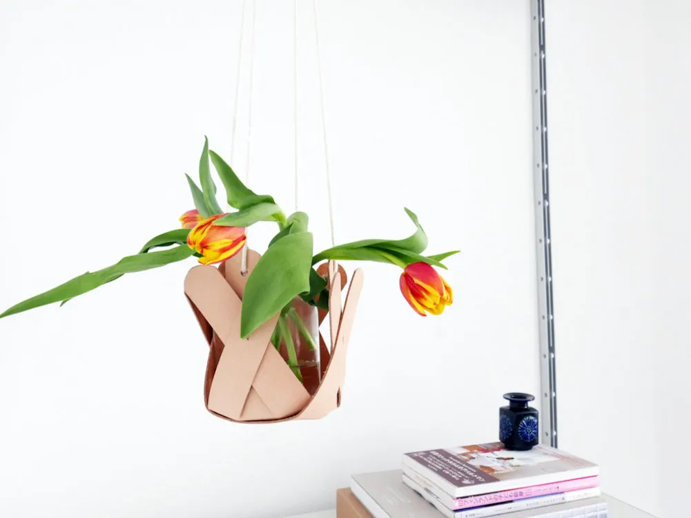 Hanging Petal Planter - Natural