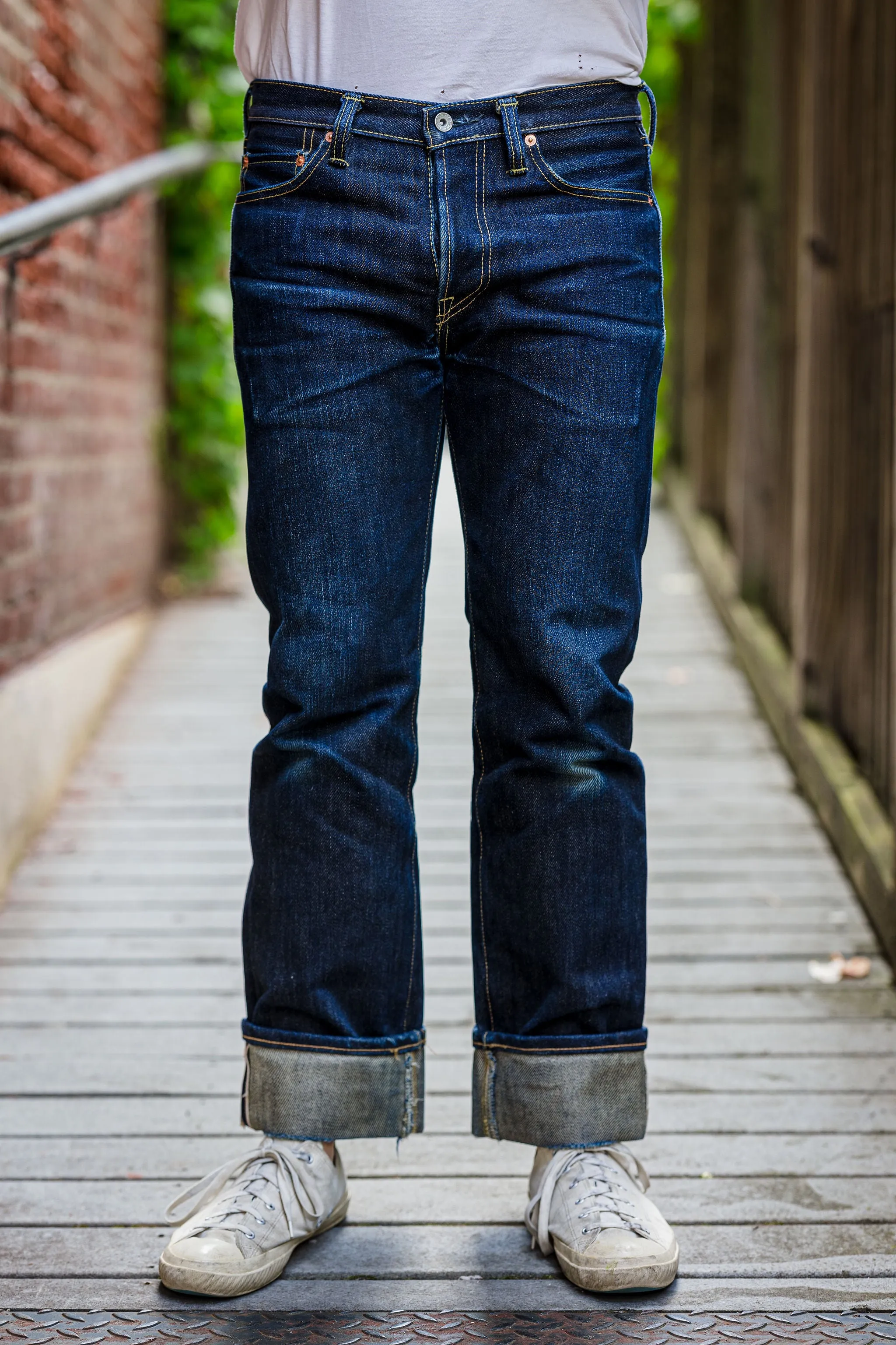 Iron Heart IH-666-XHS 25oz Selvedge Denim Slim Straight Cut - Indigo
