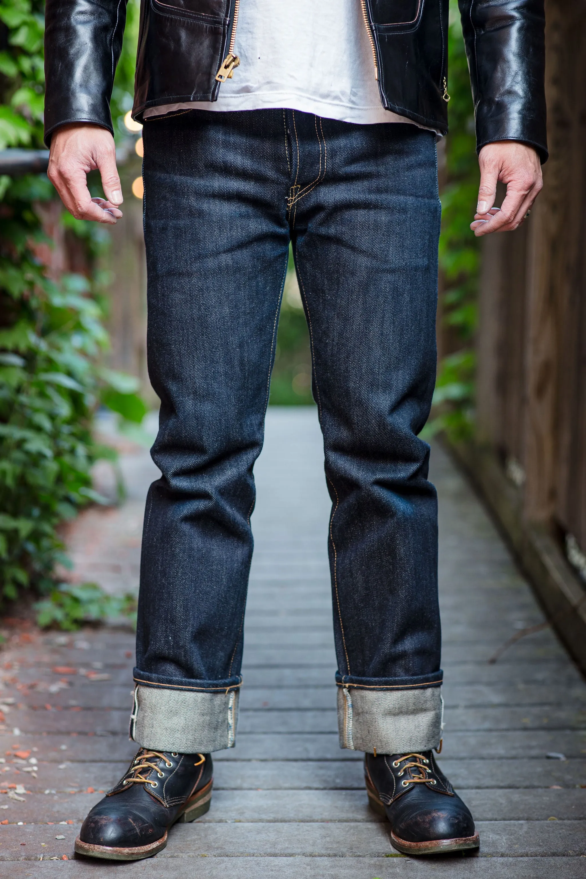Iron Heart IH-666-XHS 25oz Selvedge Denim Slim Straight Cut - Indigo