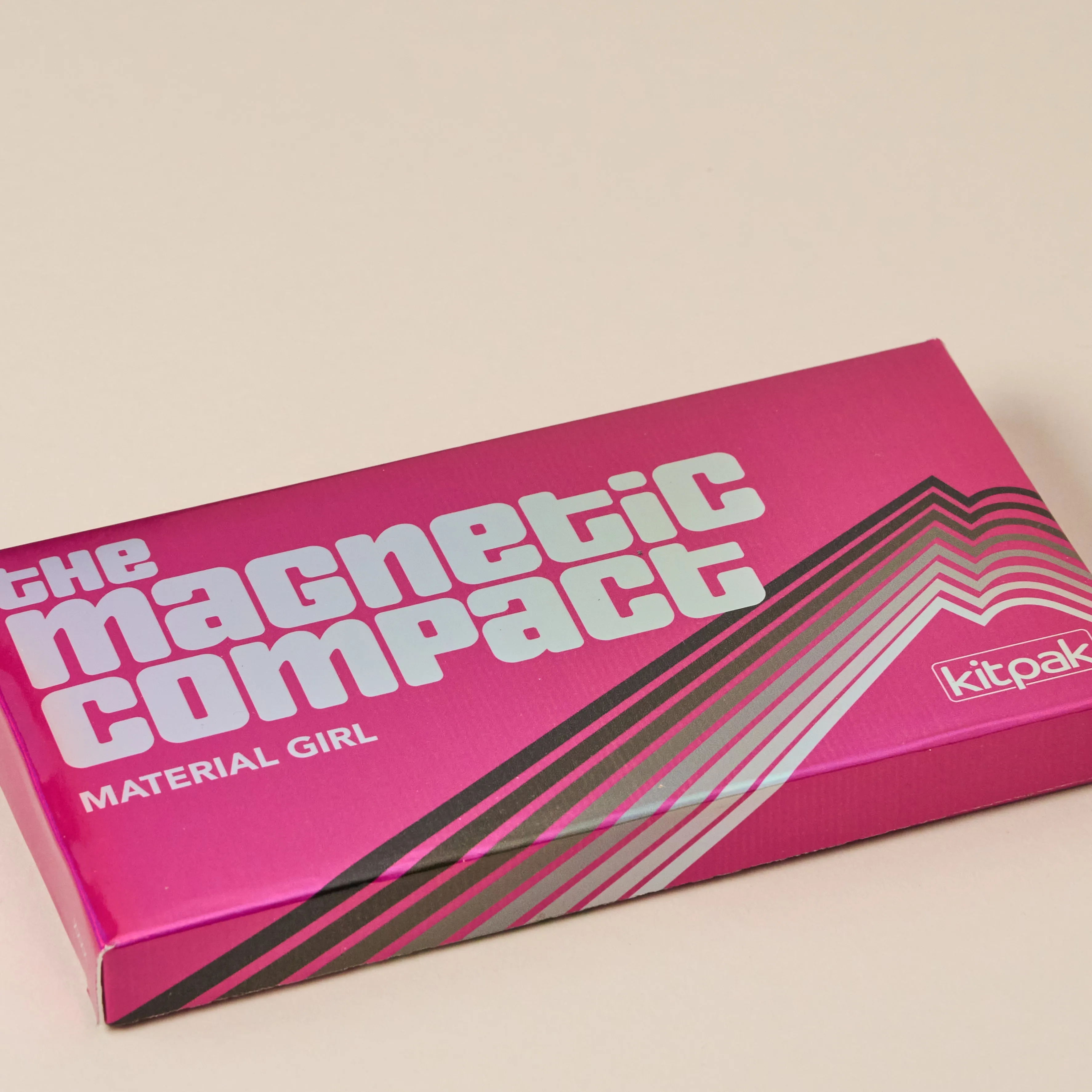 Kitpak The Magnetic Compact in Material Girl