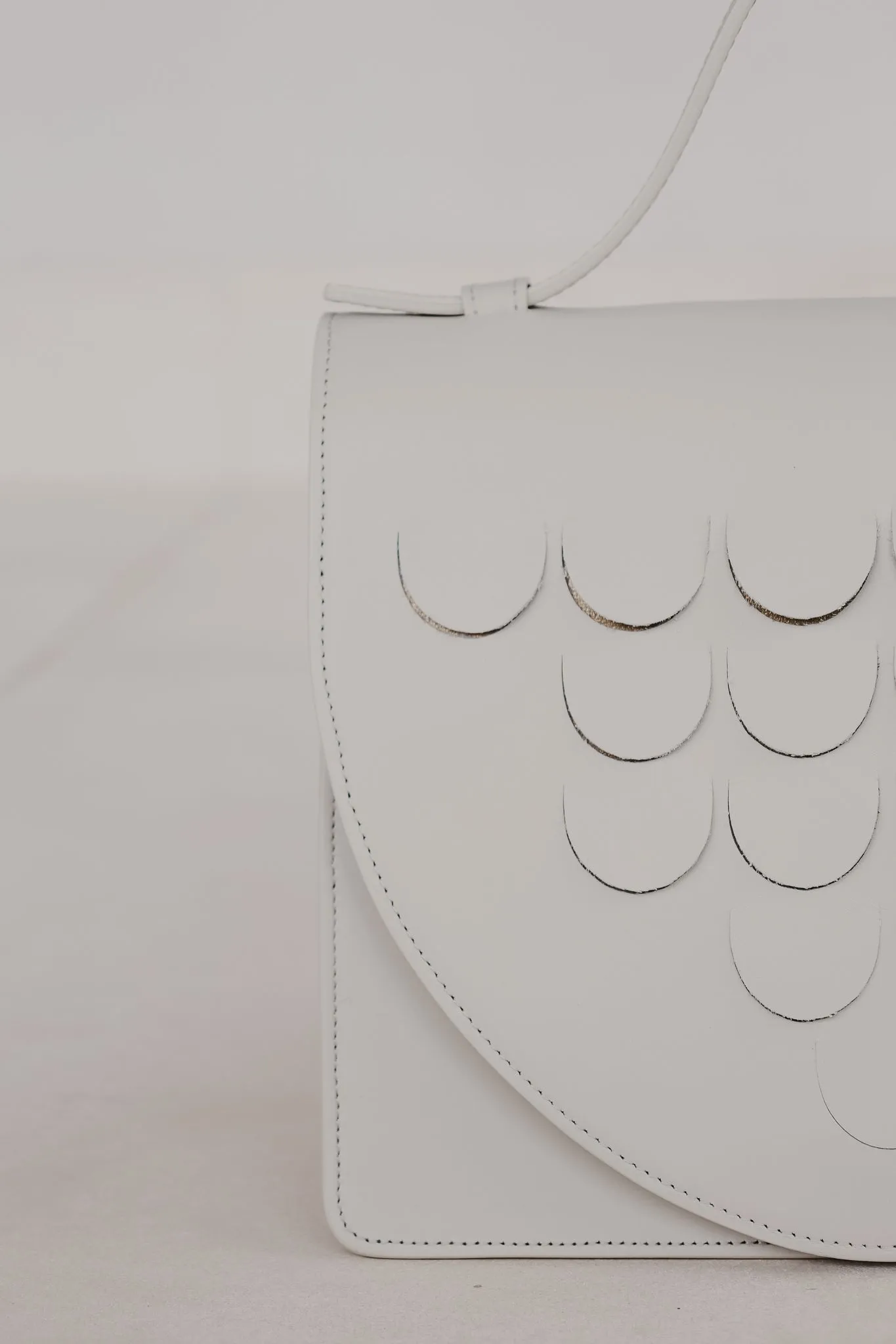 Mini Briefcase Scales | White