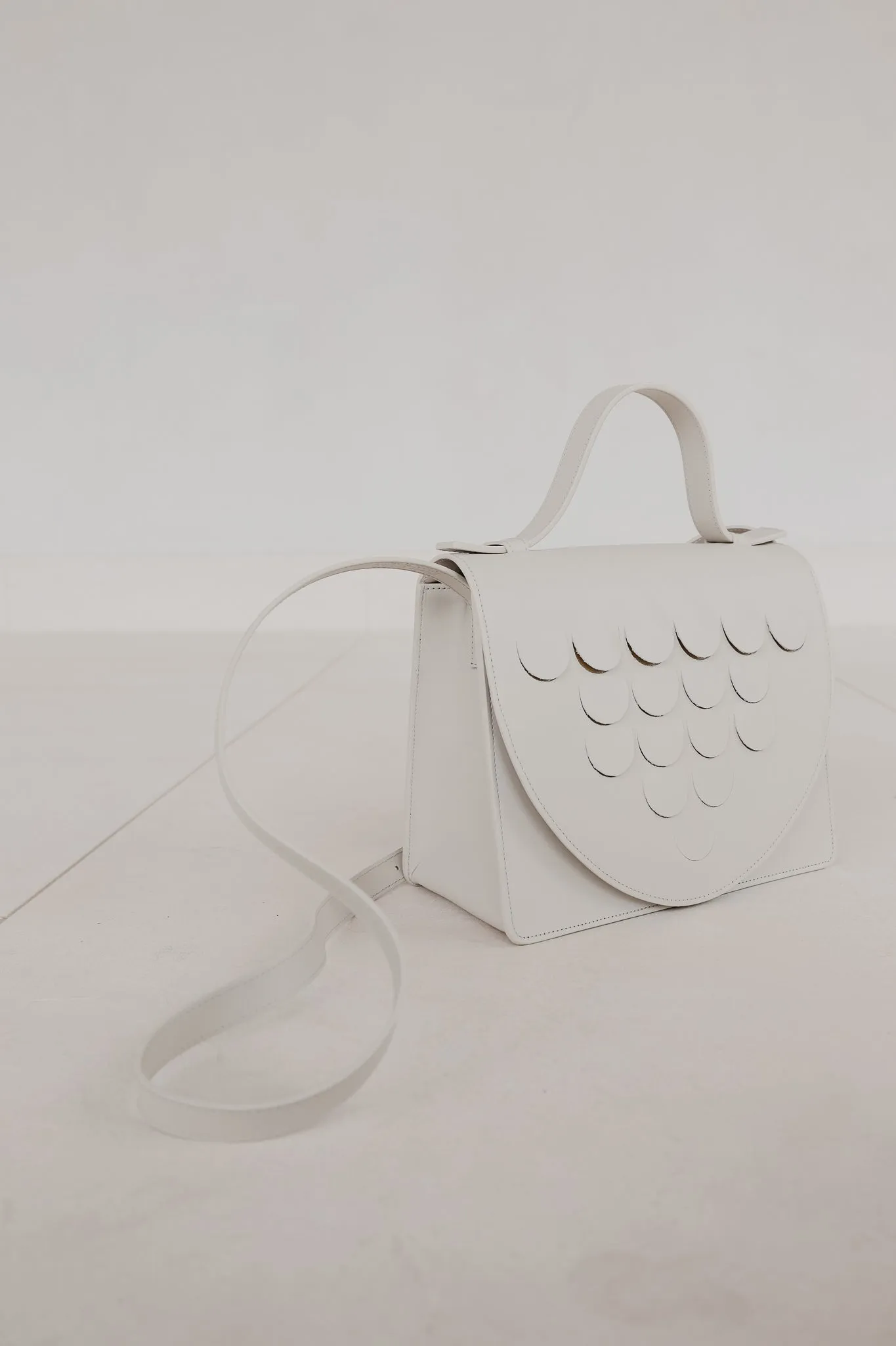 Mini Briefcase Scales | White