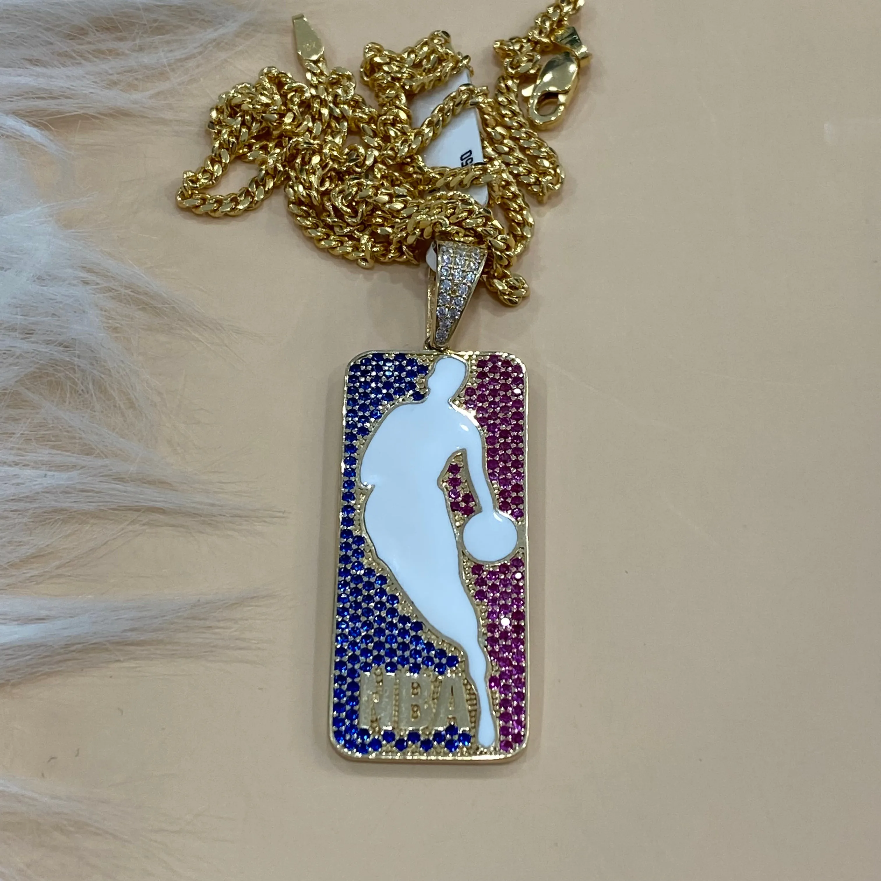 Nba Pendant 14K Yellow Gold With Diamond / 8.9gr