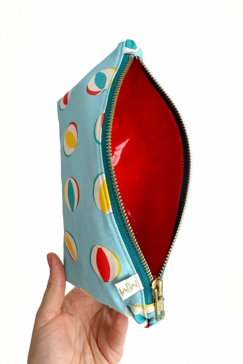 Poolside Stash Toiletry Bag