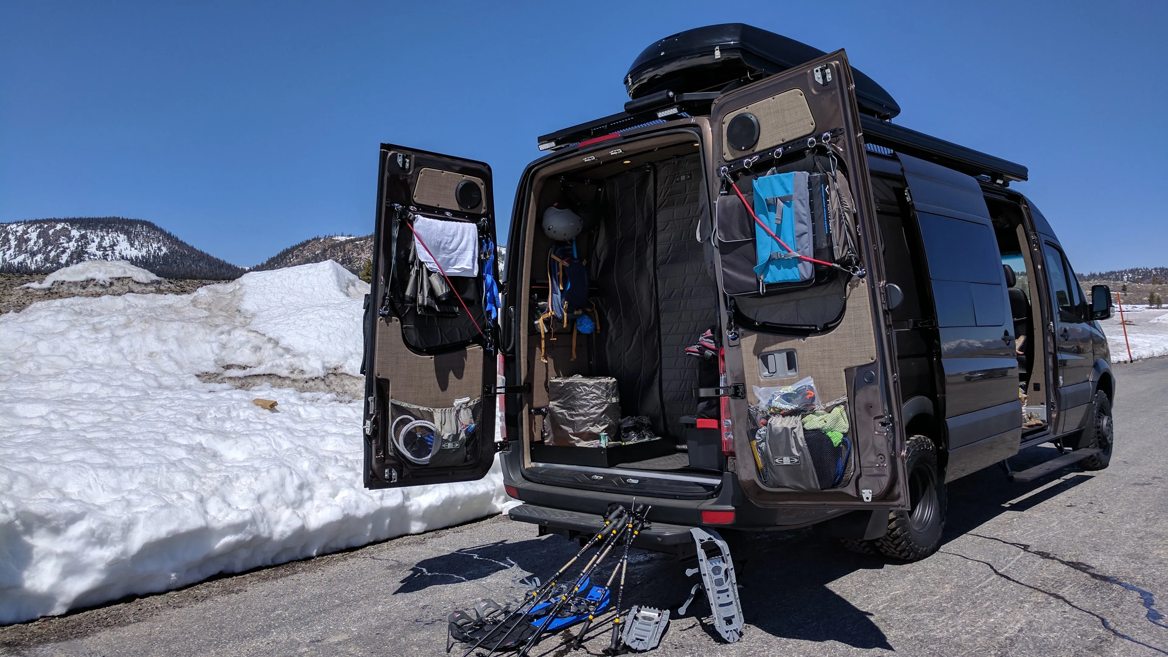 RB Touring Van - 170ex 3500 4x4