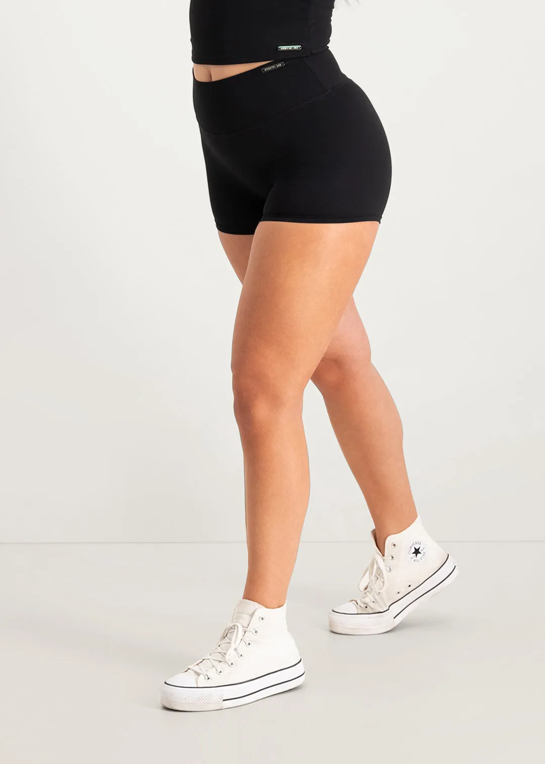 Sculpt Shorts - Black