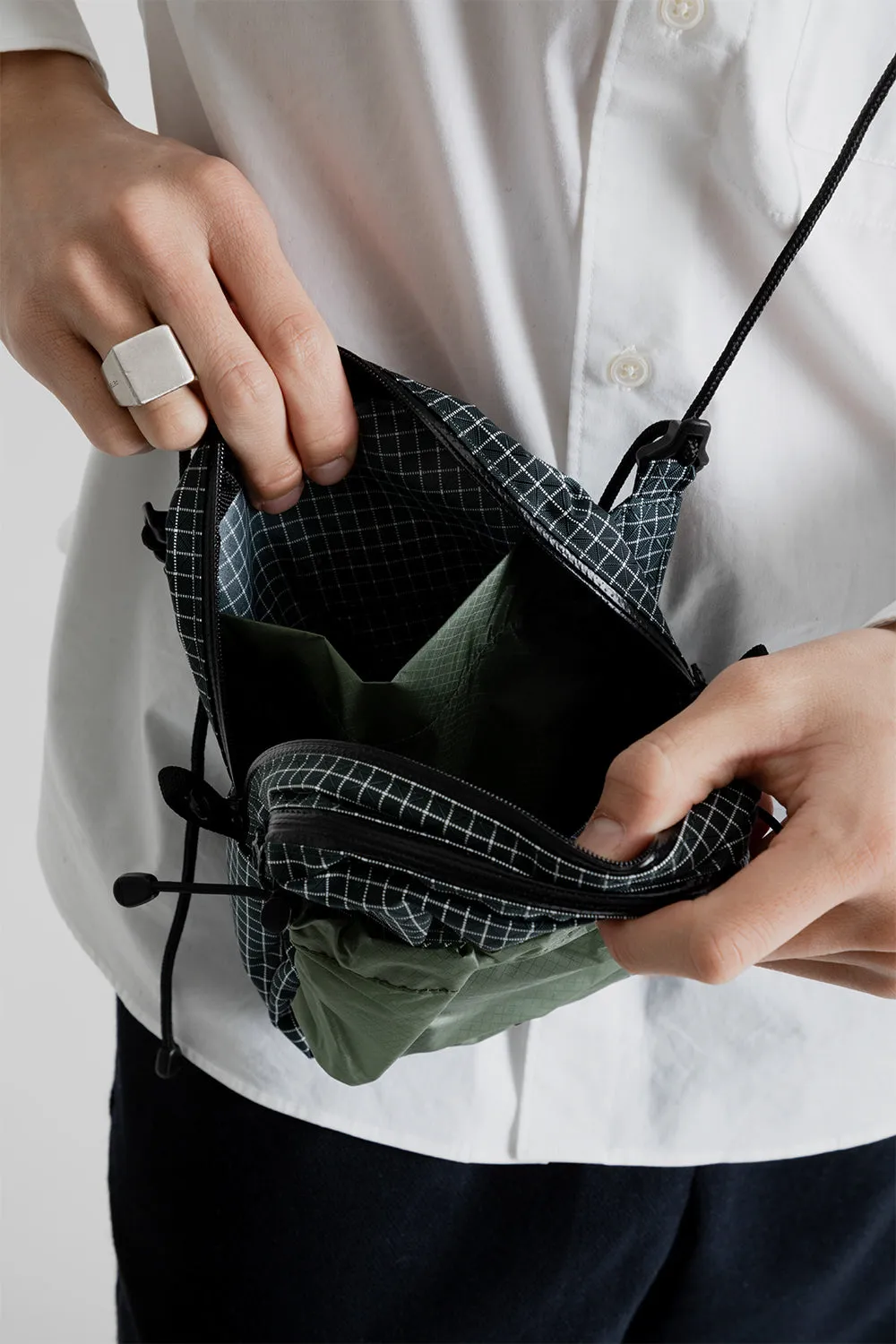 Seorak 6 Grid - Dark Green